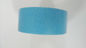 천장 고치기에서 이용된 파란 색깔 크레이프지 보호 테이프를 방수 처리하십시오